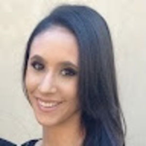 Meet your Posher, Cecily